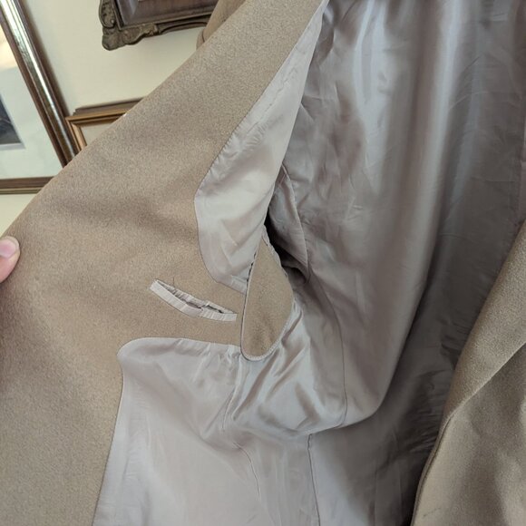 Khaki Oversized Blazer (Vintage) - Picture 4 of 5